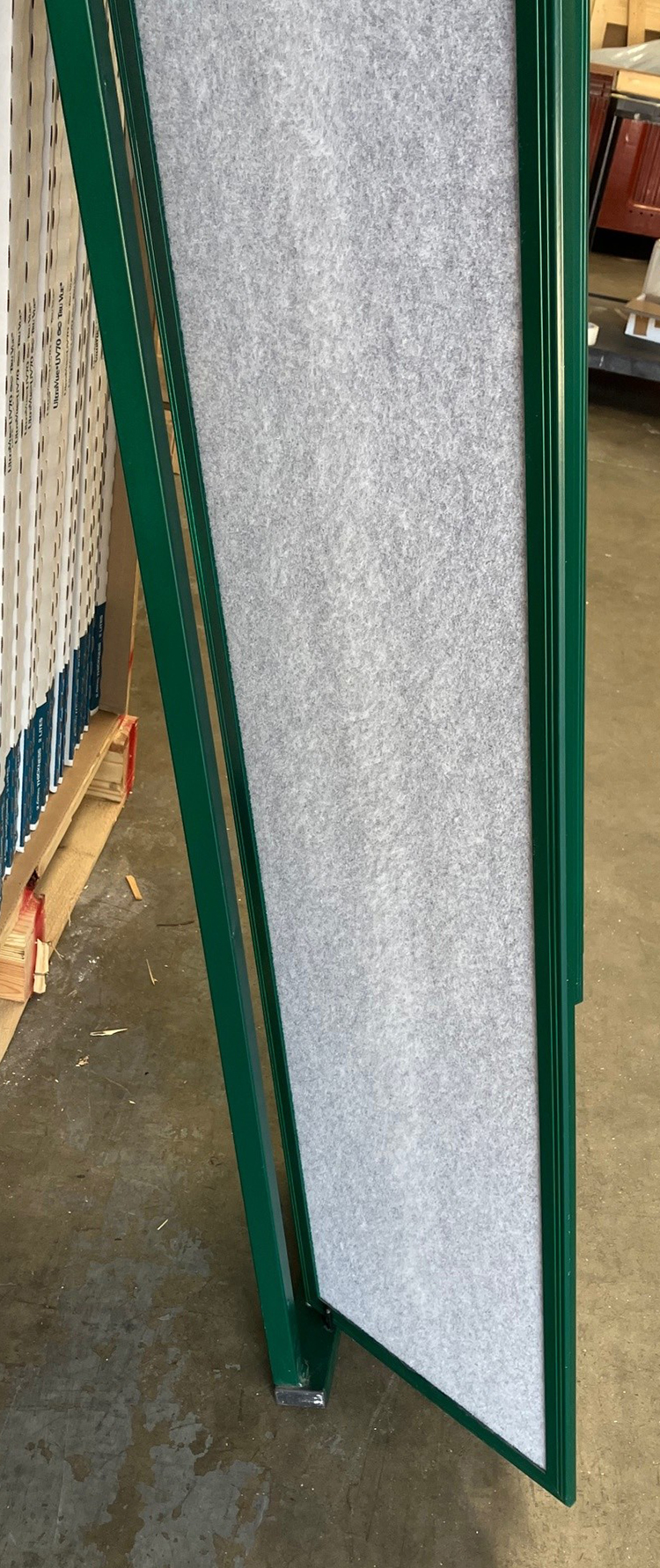 2ND341 4 Wall Mounted Moulding Displayer from Wessex Pictures